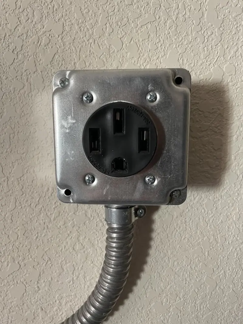 NEMA 14-50 outlet installed for Electrical Panel Upgrade in Sahuarita